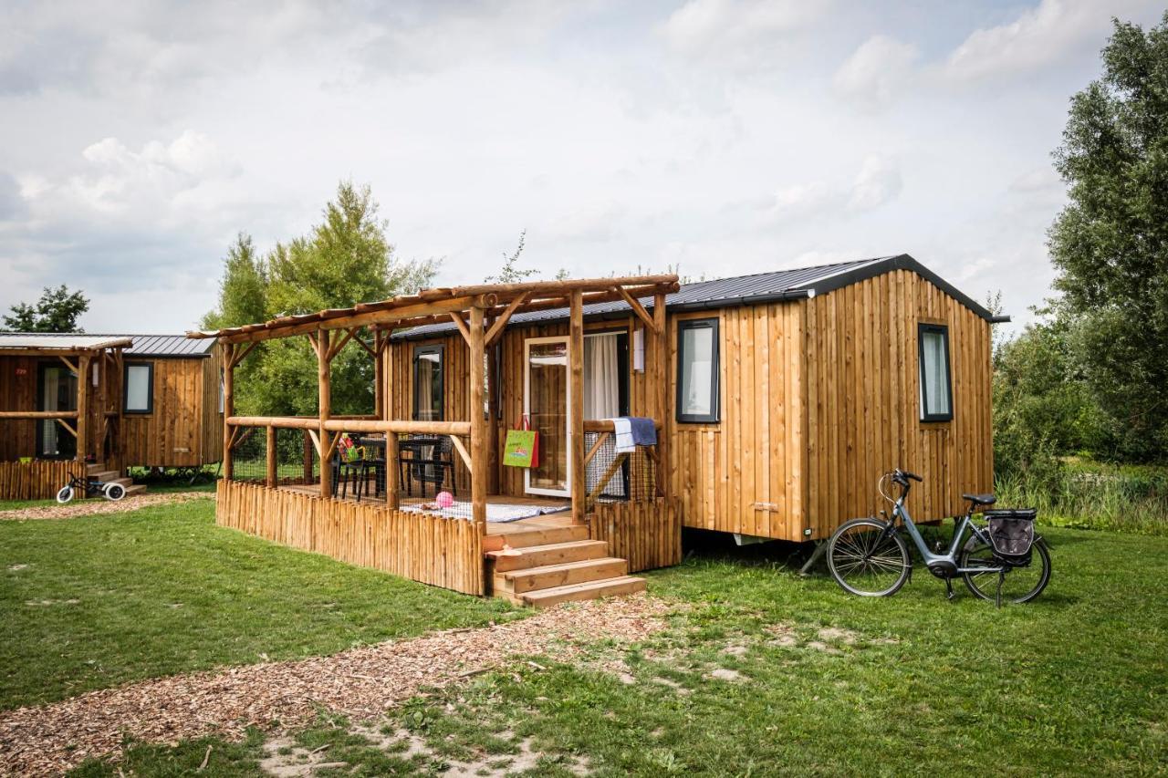 Hotel Le Camping Grand Cerf Gimouille Esterno foto